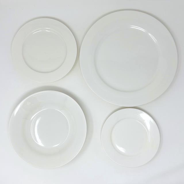 Rental store for CLASSIC WHITE in Orange County CA